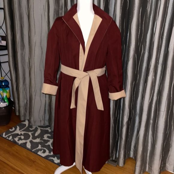 Etienne Aigner Vintage Trench Coat. Size 8. Burgundy & Khaki. - Picture 3 of 5